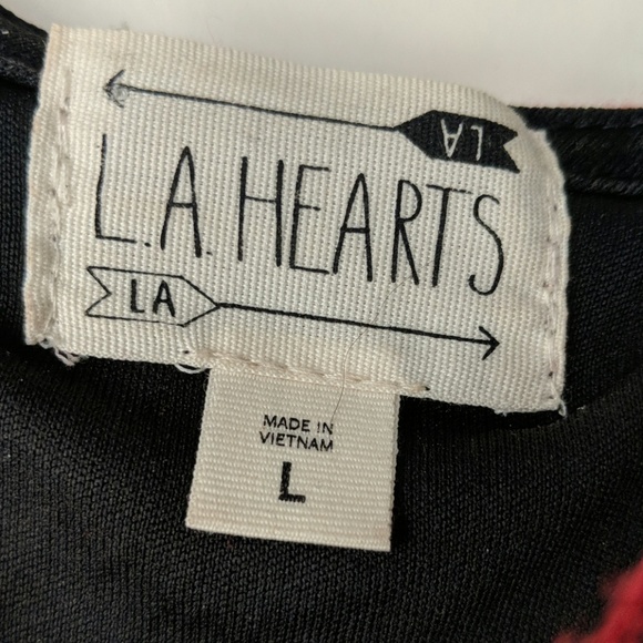 Top - Picture 2 of 2